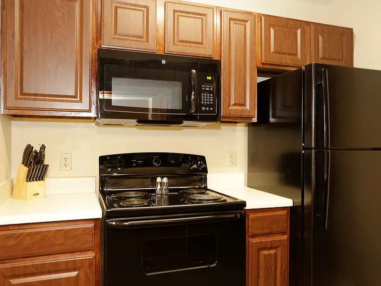 Chappell Hill Apartments — Photo 44