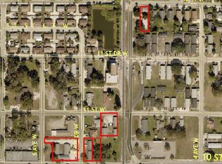 413 12th St W, Palmetto, FL 34221