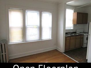 6755 S Paxton Ave #2, Chicago, IL 60649