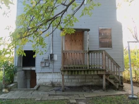 3rd image of 1506 Wallace St