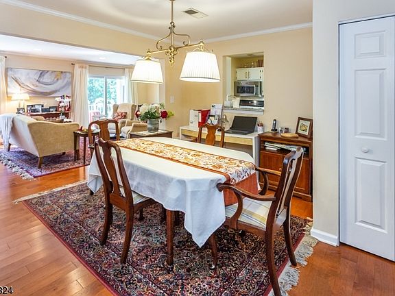 4th image of 107 Vista Dr #107