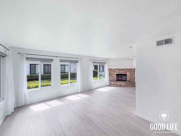 4964 Waring Rd #C — Photo 2