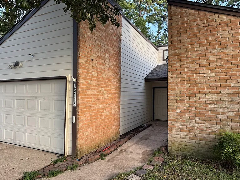 13115 Ravensway Dr — Photo 2