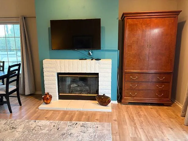 726 Vista Lago Dr N — Photo 5