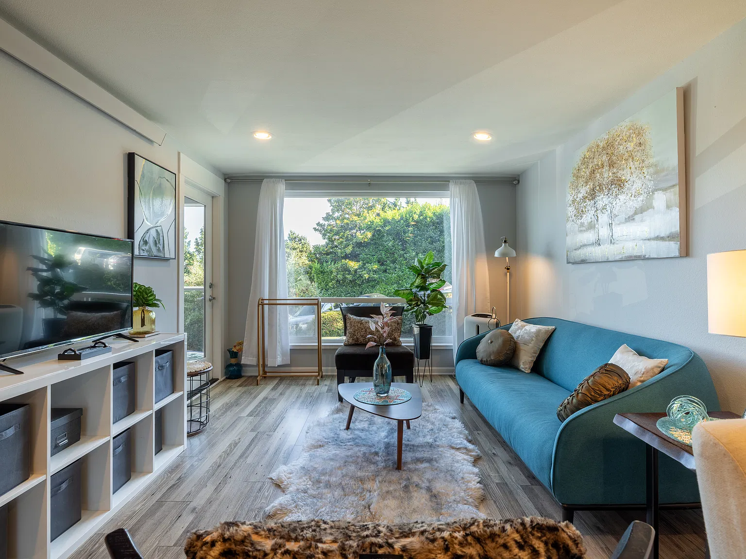 1 bed, 600 sqft, $2,800 — Photo 2