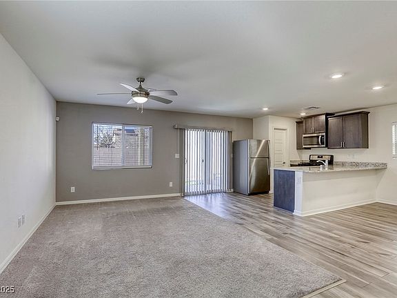 3rd image of 4991 Amberlyn St