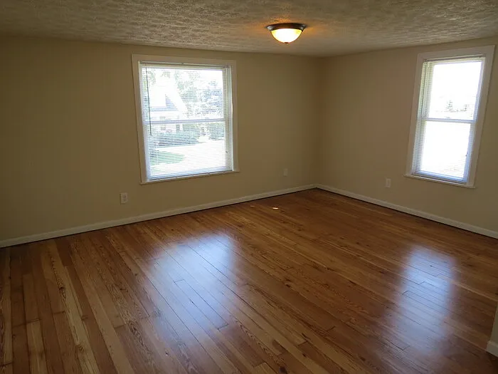 2802 W Old Duvall Ct — Photo 8