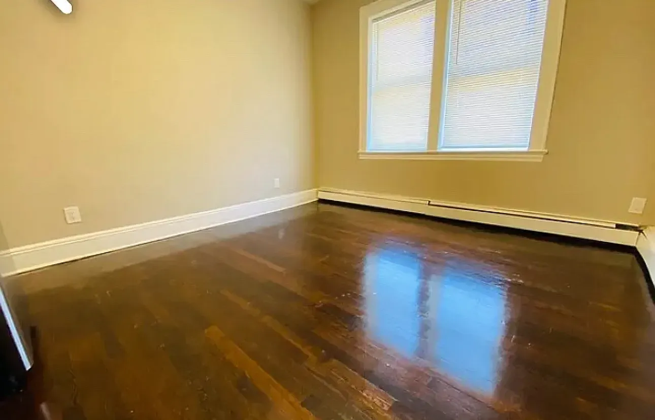2 bed, 800 sqft, $2,199 — Photo 2