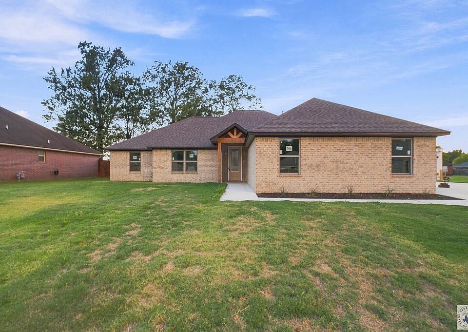 1st image of 15 Pecos Pl