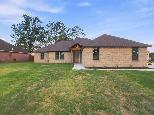 15 Pecos Pl, Texarkana, TX 75501