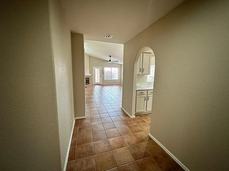 12237 N Gambel Dr — Photo 9