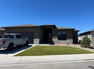 2695 Meadowcrest Ct, Grand Junction, CO 81506