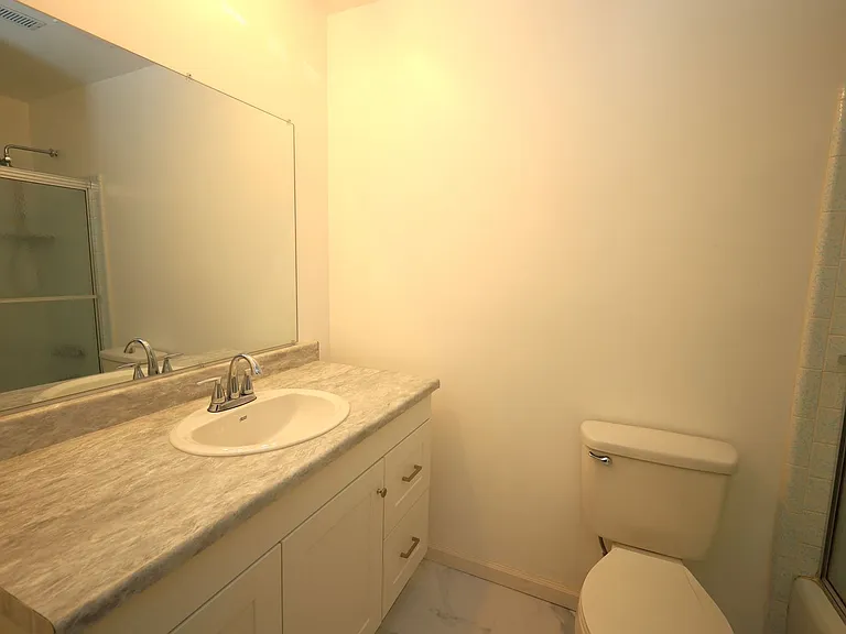 2208 Northwood Cir — Photo 11