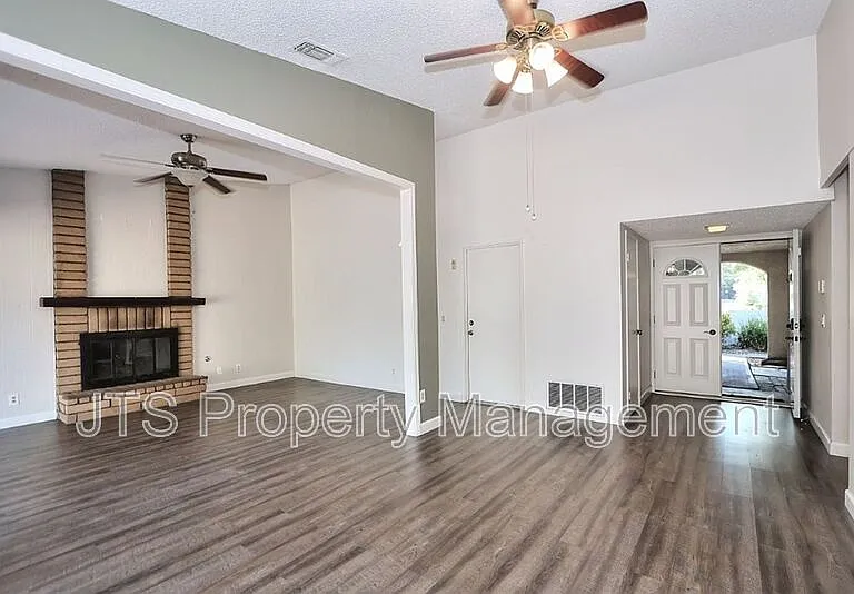 5748 Muldrow Rd — Photo 8