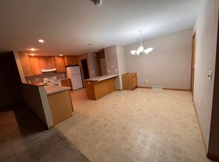 Mill Rd Ct, Stevens Pt, WI 54481