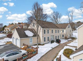 54 Rope Ferry Rd UNIT I154, Waterford, CT 06385