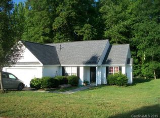 10617 Gold Pan Rd, Charlotte, NC 28215