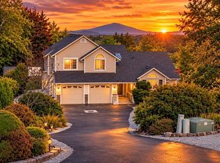 4517 Edgemont Place, Mount Vernon, WA 98273