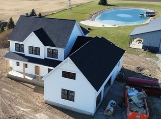 17719 Armbruster Rd, Grand Rapids, OH 43522