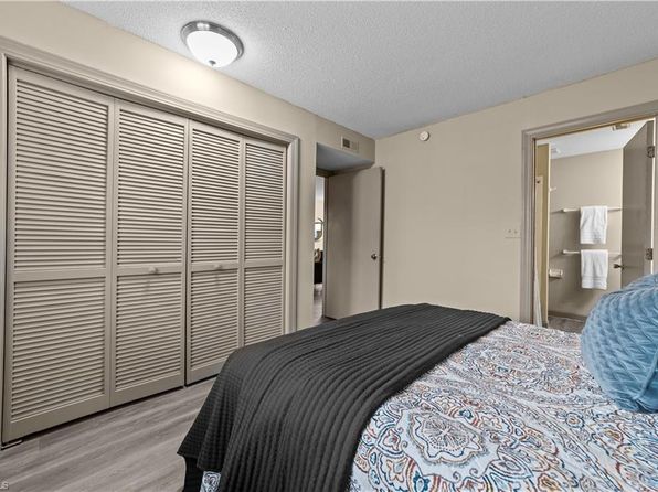 greensboro-north-carolina-2055675168 picture