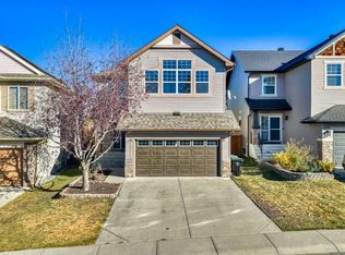 108 SW Pantego Rise NW, Calgary, AB T3K6J3