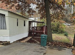 710 Palamino Dr, Fenton, MO 63026