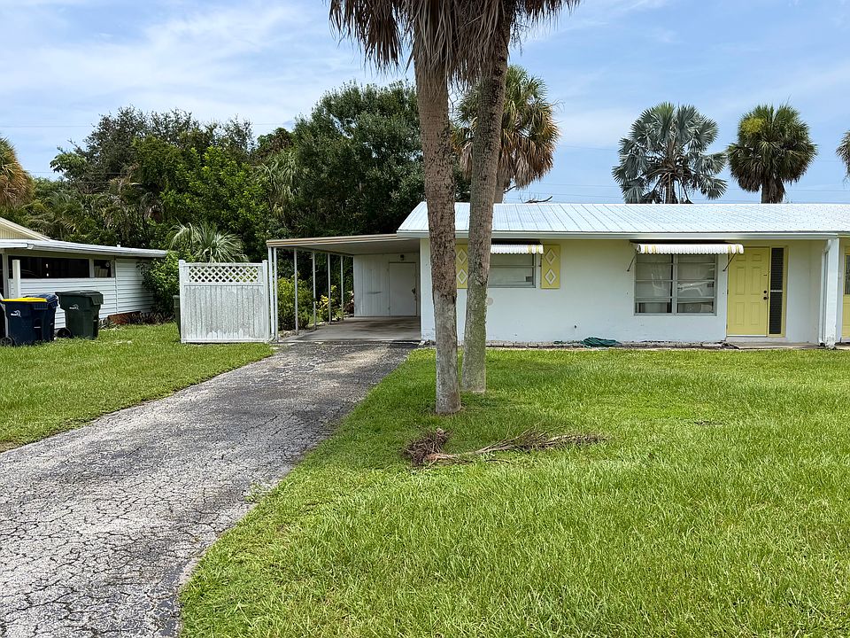 1st image of 429 SE Fini Dr #429