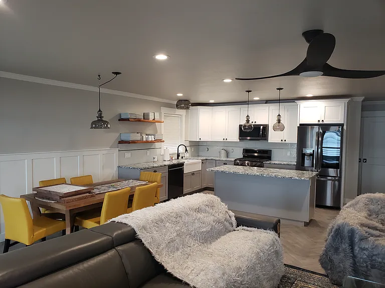 1364 Jacobsen Blvd #3 — Photo 7