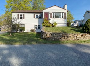 236 Spooner Ave, Warwick, RI 02886