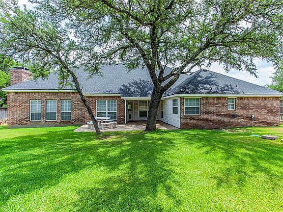 2nd image of 107 Royal Springs Ln