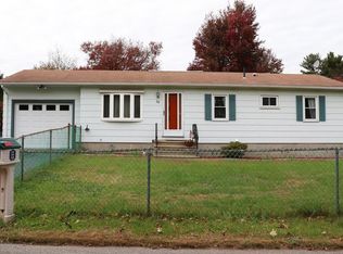 28 Southern Rd, Springfield, MA 01129