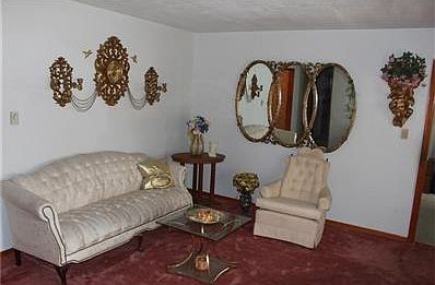 2nd image of 7134 Chandler Dr