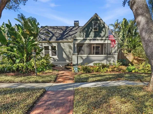 2430 14th St N, Saint Petersburg, FL 33704