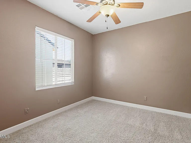 15372 W Dahlia Dr — Photo 29