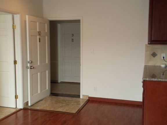 3rd image of 137 S Crescent Dr APT 10