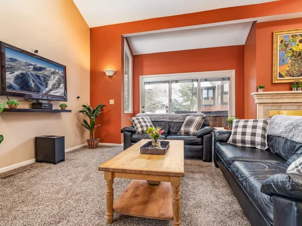 7430 S Wasatch Blvd, Salt Lake City, UT