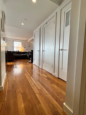 Rented by MLB ESTATES LLC | media 6