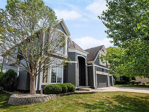 3rd image of 5605 NE Misty Meadow Pl