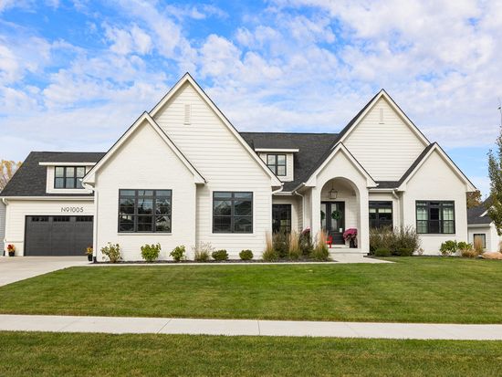 1005 W Aspen Ridge Cir, Polk City, IA 50226