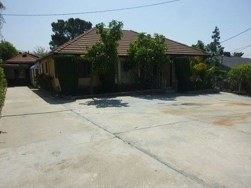 2nd image of 4828 Maryland Ave