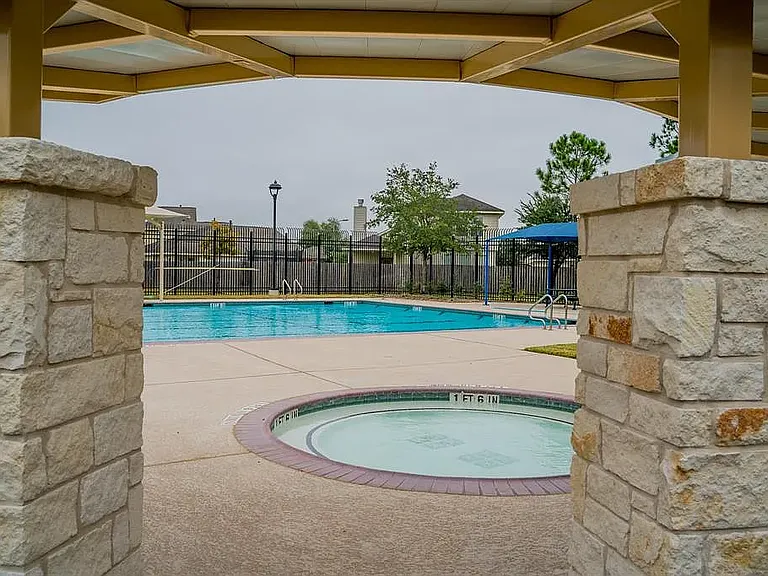 8002 Arapahoe Ridge Ln — Photo 25
