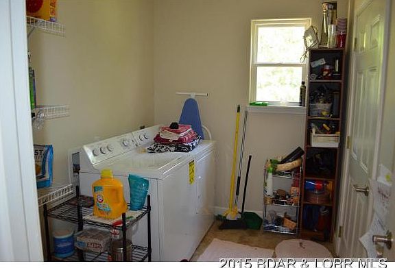4th image of 47 Patricia Ln