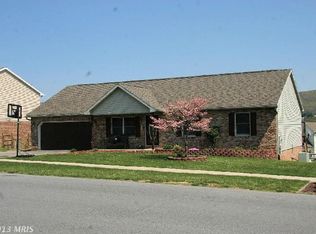 21 Amanda Dr, Smithsburg, MD