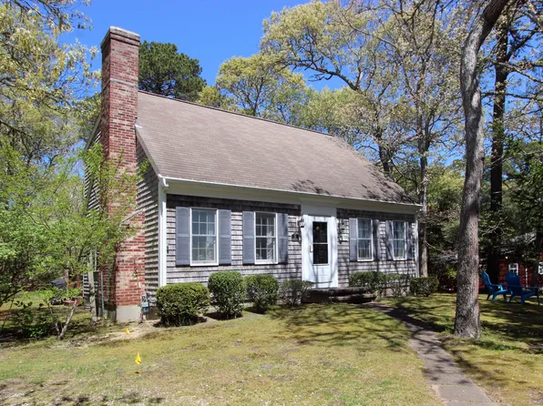 19 Featherbed Lane, Brewster, MA 02631