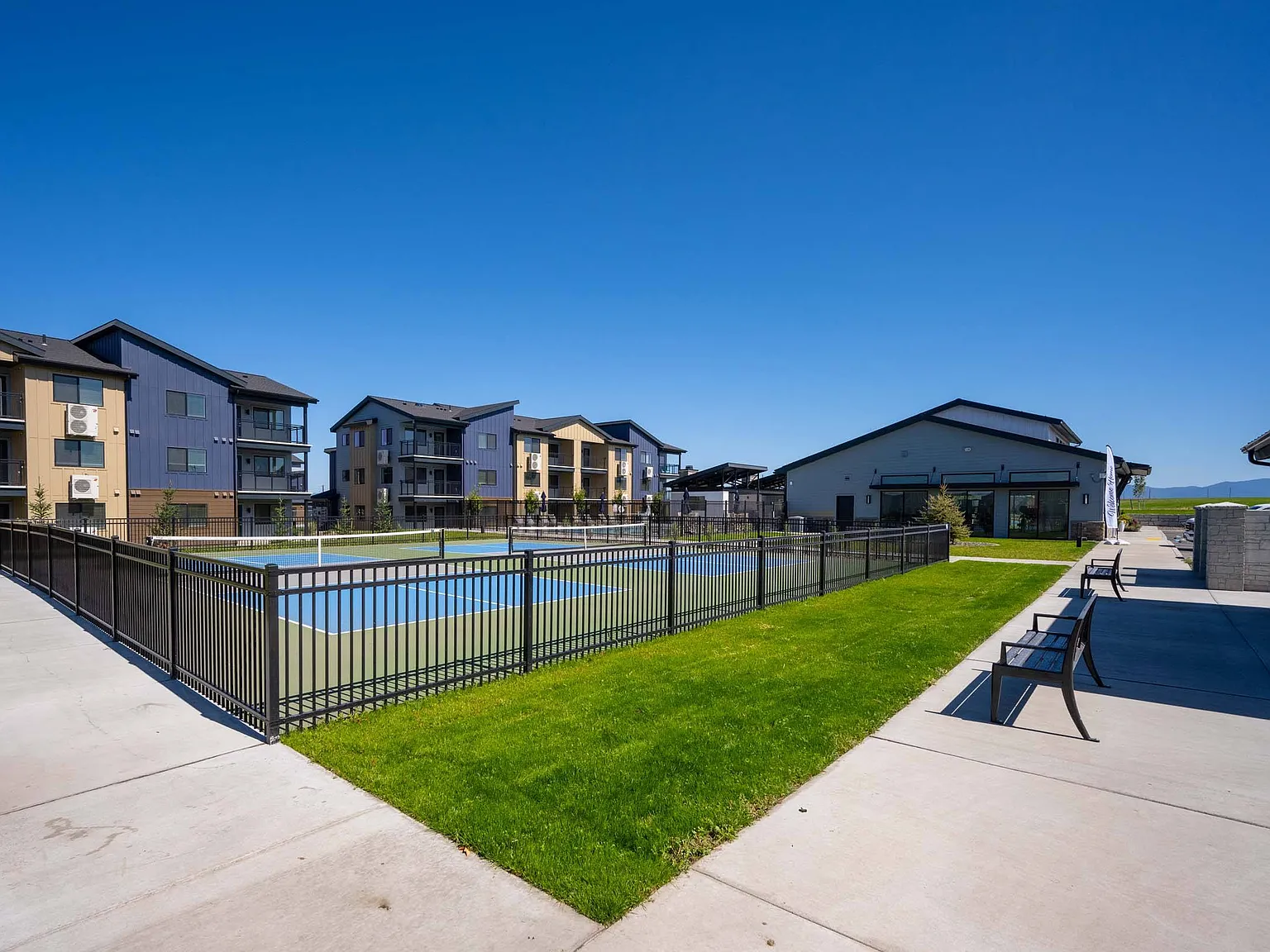 Sky Meadow Villas — Photo 2