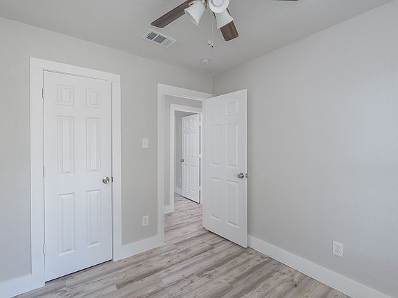 4th image of 5914 Asbury Ave APT A