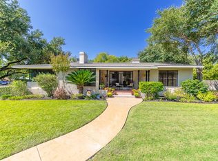 1105 N Park St, Uvalde, TX 78801