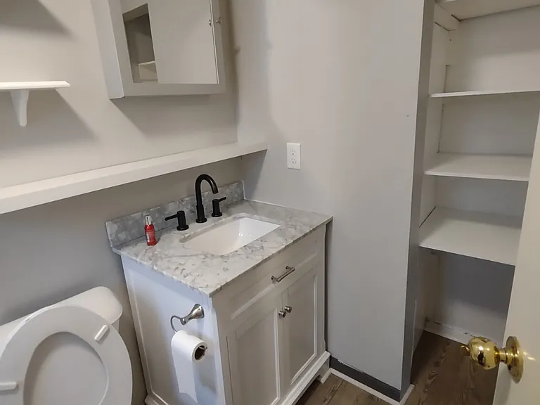 602 Rector St — Photo 3