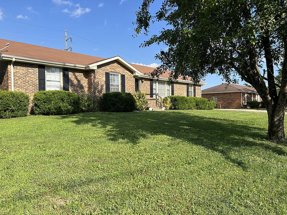 1st image of 813 Prescott Dr