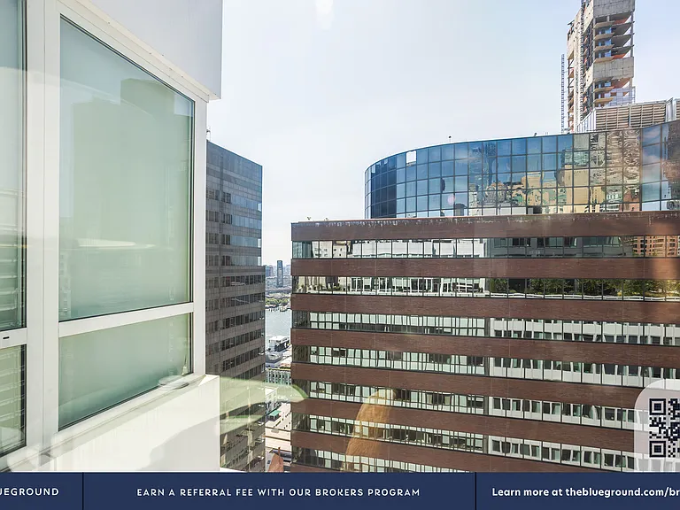 180 Water St #2910 — Photo 3